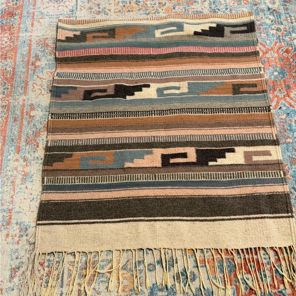 Southwest woven wool runner rug - Picture 2 of 7